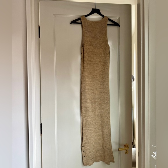 PETAR PETROV Fitted Silk Midi Dress - Picture 6 of 9
